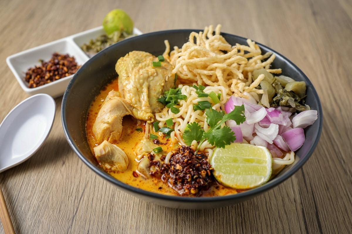 Khao Soi Lung Prakit Kad Kom